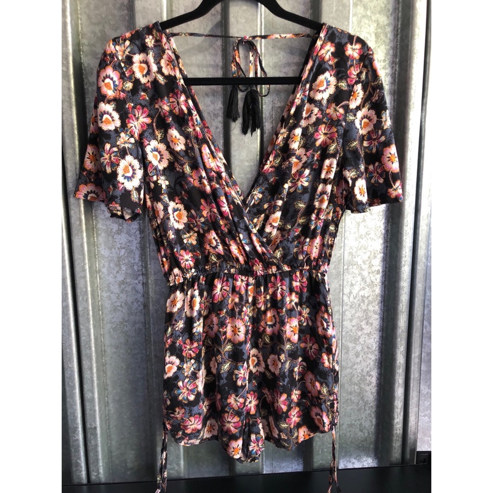 Band of Gypsies Floral Romper Sz S - Picture 1 of 3